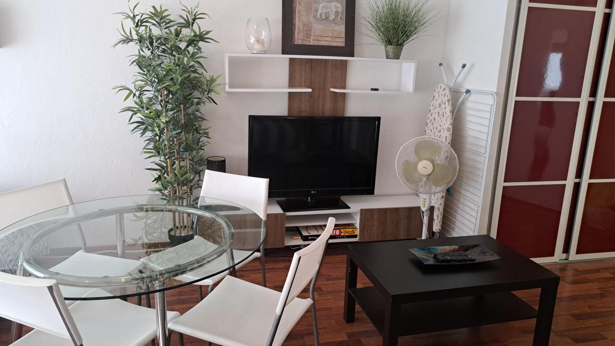 Studio Cosy 33 M² Limite Lyon. Parking Privatif. ブロン エクステリア 写真